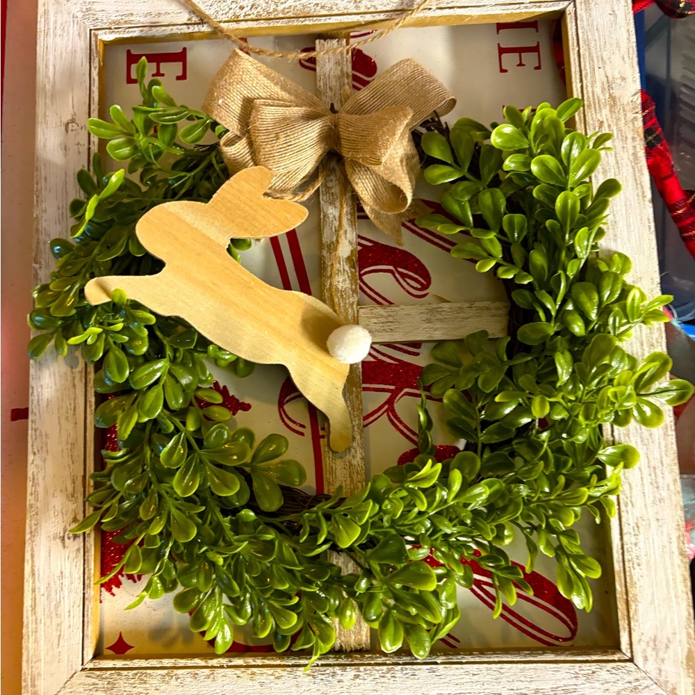 Ester decorations green grass